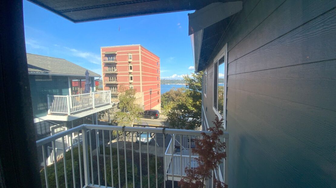 218 Broadway #8 - Tacoma - Washington - 2 bed, 2 bath rental property
