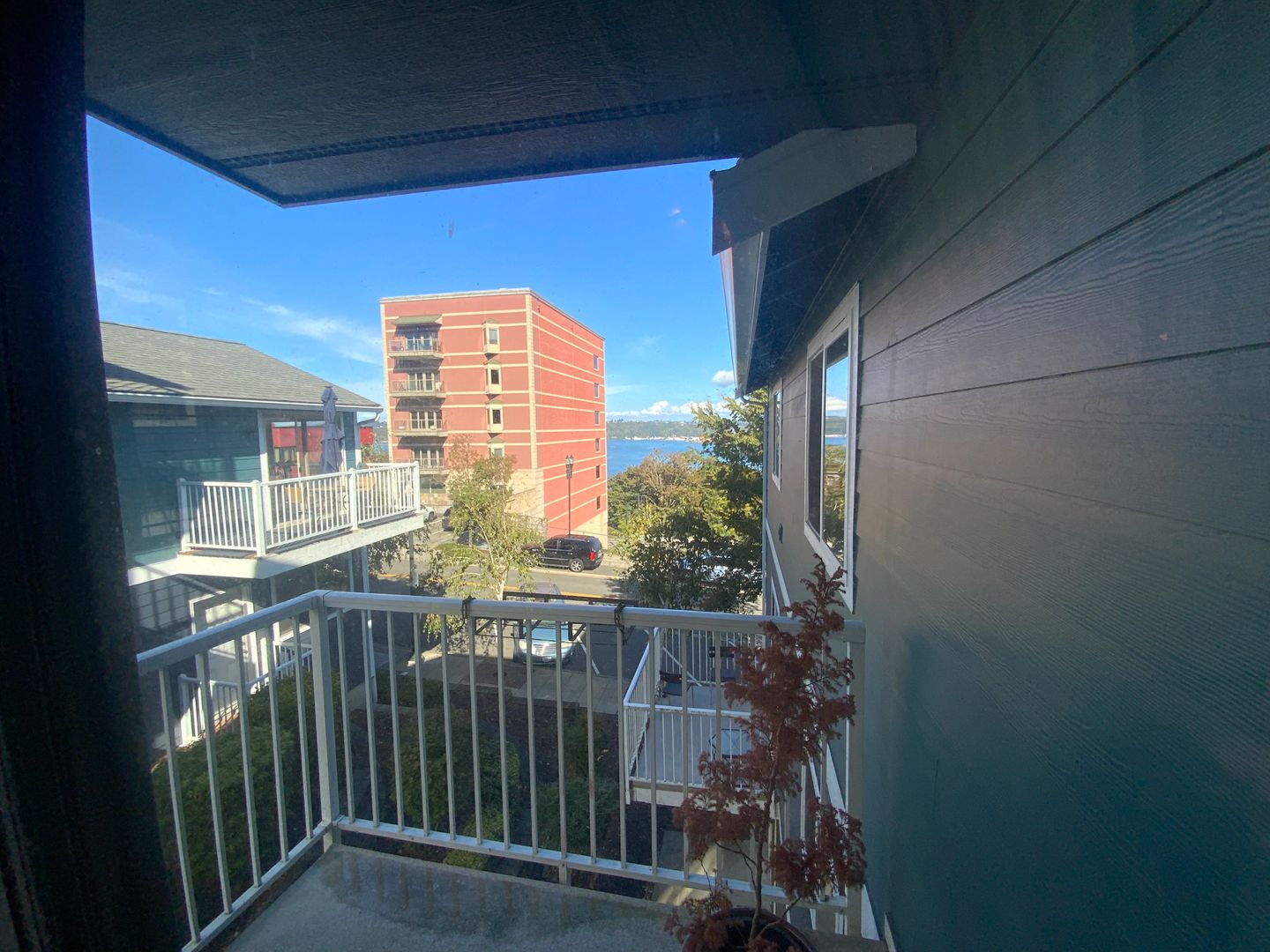 218 Broadway #8 - Tacoma - Washington - 2 bed, 2 bath rental property