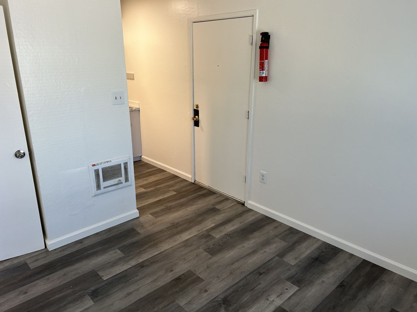 218 Mississippi Street Unit D - Vallejo - California - 1 bed, 1 bath rental property