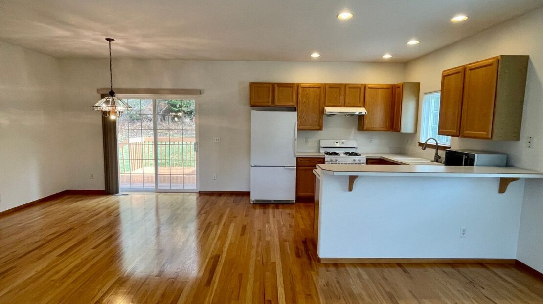 219 Milton St. - Bellingham - Washington - 3 bed, 2 bath rental property