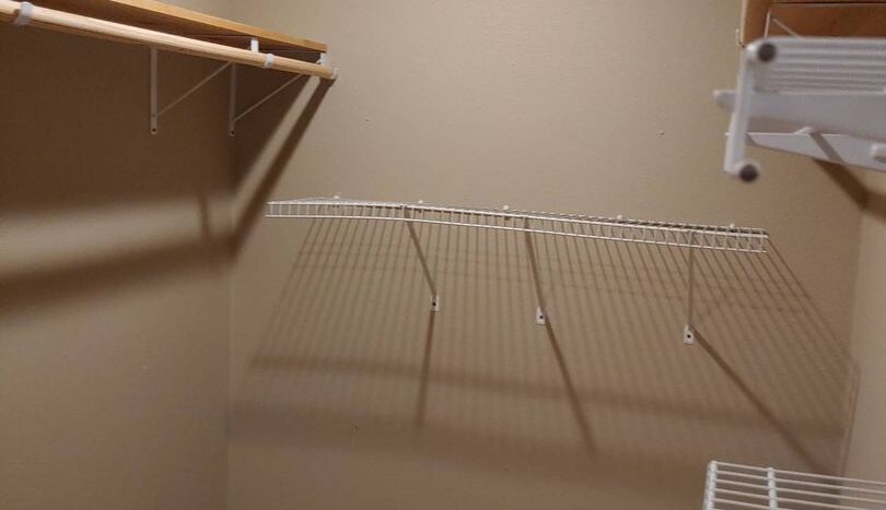 2211 NW Deschutes Pl. - Bend - Oregon - 4 bed, 2 bath rental property