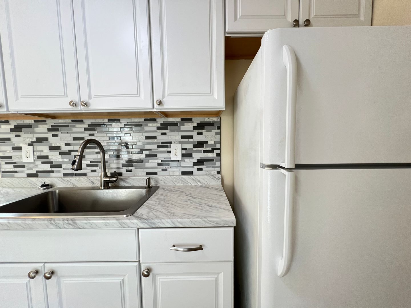 22202 Center Street - Castro Valley - California - 2 bed, 1 bath rental property