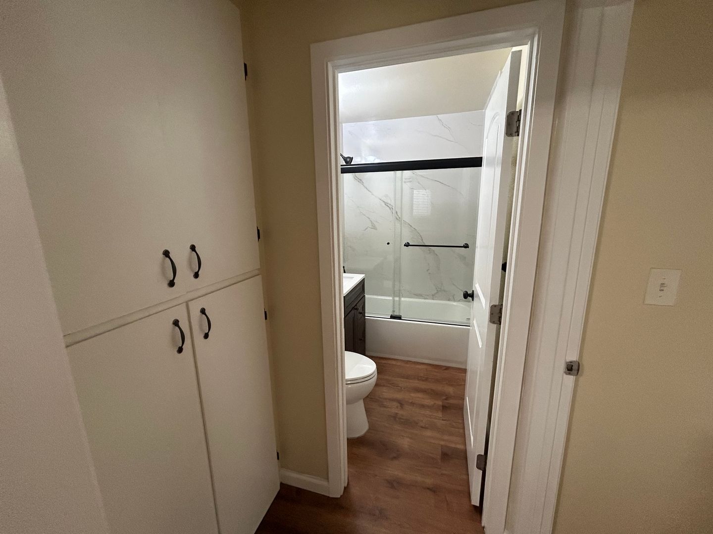 22202 Center Street - Castro Valley - California - 1 bed, 1 bath rental property