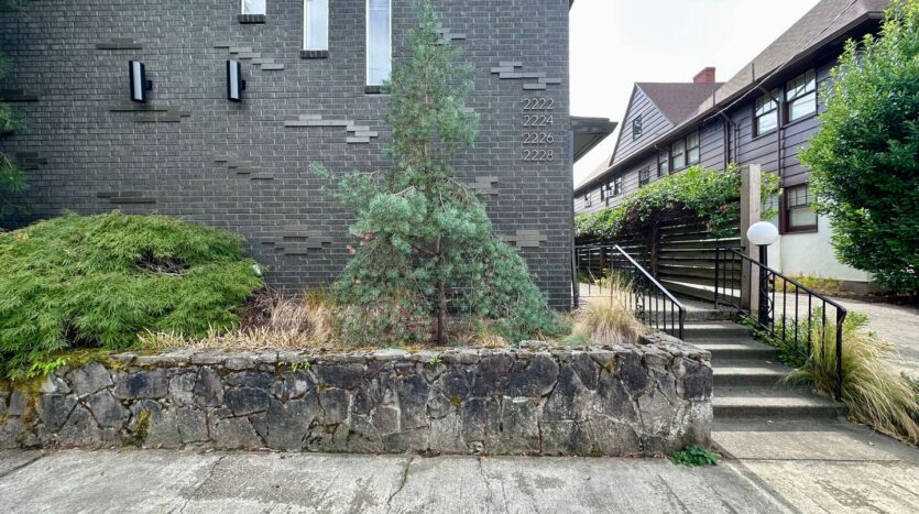 2222NE Halsey St.  - Portland - Oregon - 2 bed, 1.5 bath rental property