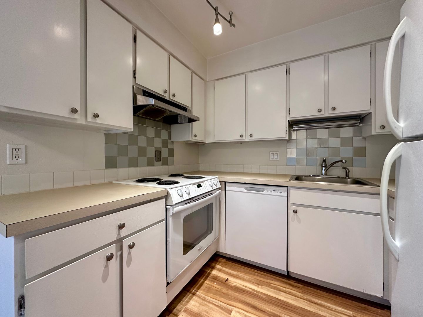 2222NE Halsey St.  - Portland - Oregon - 2 bed, 1.5 bath rental property