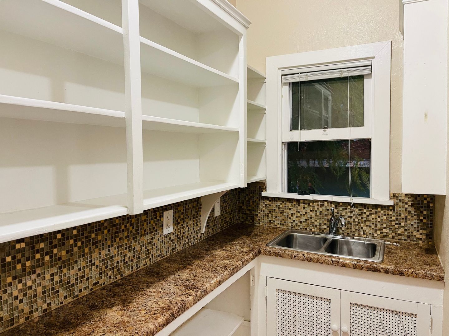 224 W. Olive Ave Units 1-10 -  Unit 4  - Redlands - California - 1 bed, 1 bath rental property