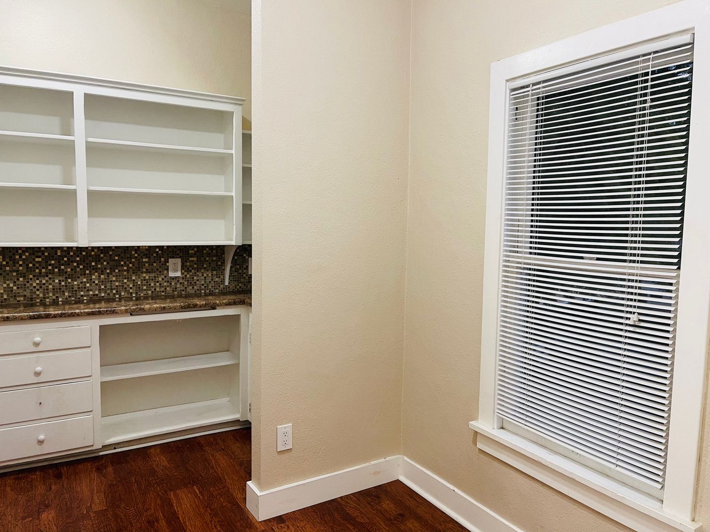 224 W. Olive Ave Units 1-10 -  Unit 4  - Redlands - California - 1 bed, 1 bath rental property