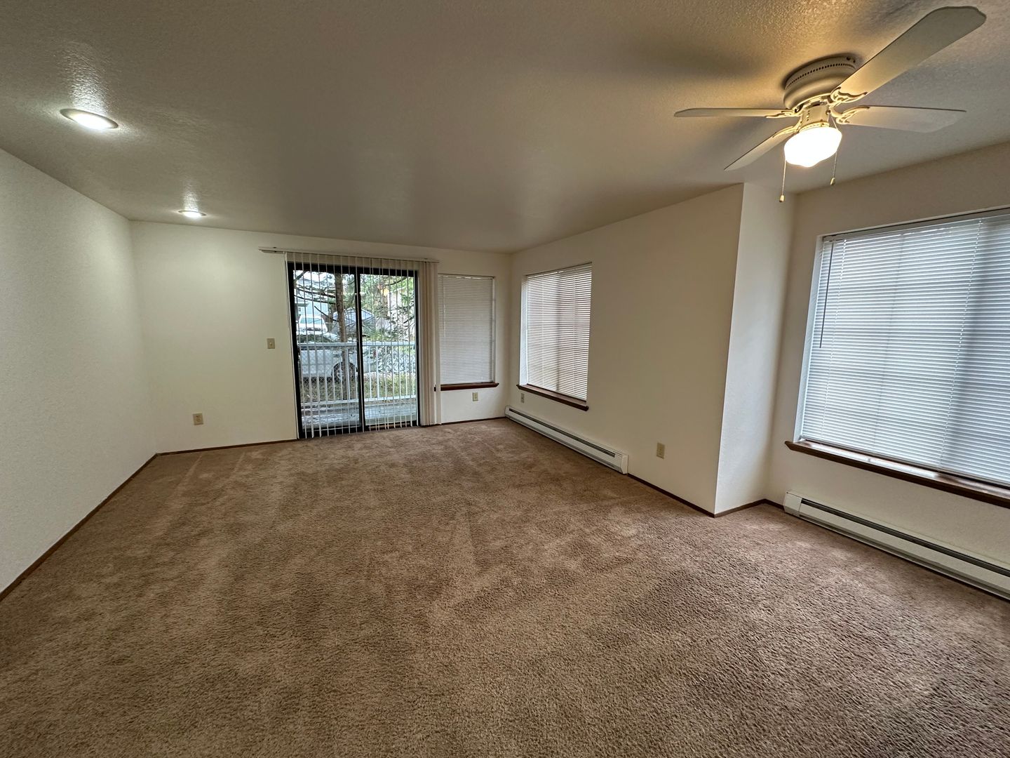 2243 Valencia Street #2 - Bellingham - Washington - 2 bed, 1 bath rental property