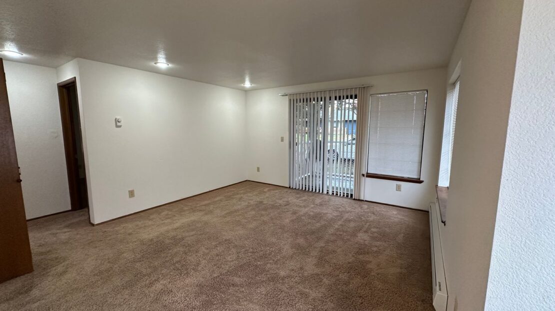 2243 Valencia Street #2 - Bellingham - Washington - 2 bed, 1 bath rental property