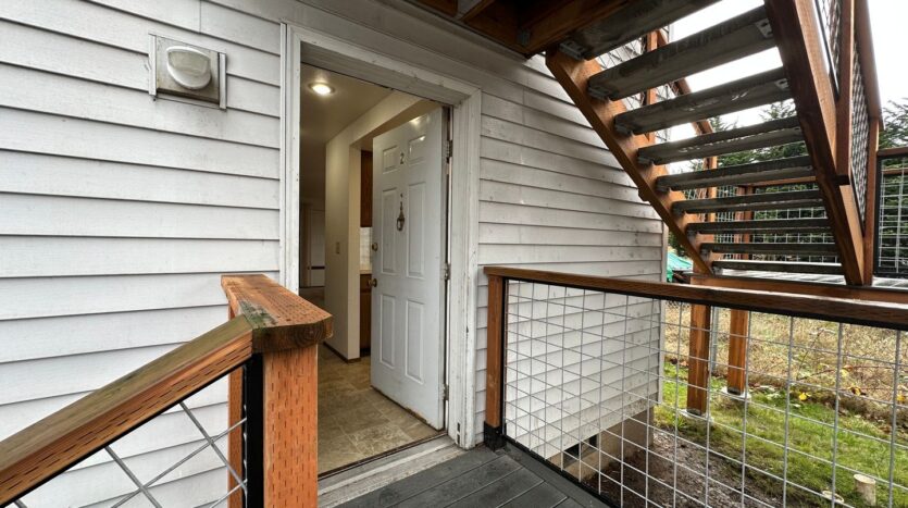 2243 Valencia Street #2 - Bellingham - Washington - 2 bed, 1 bath rental property