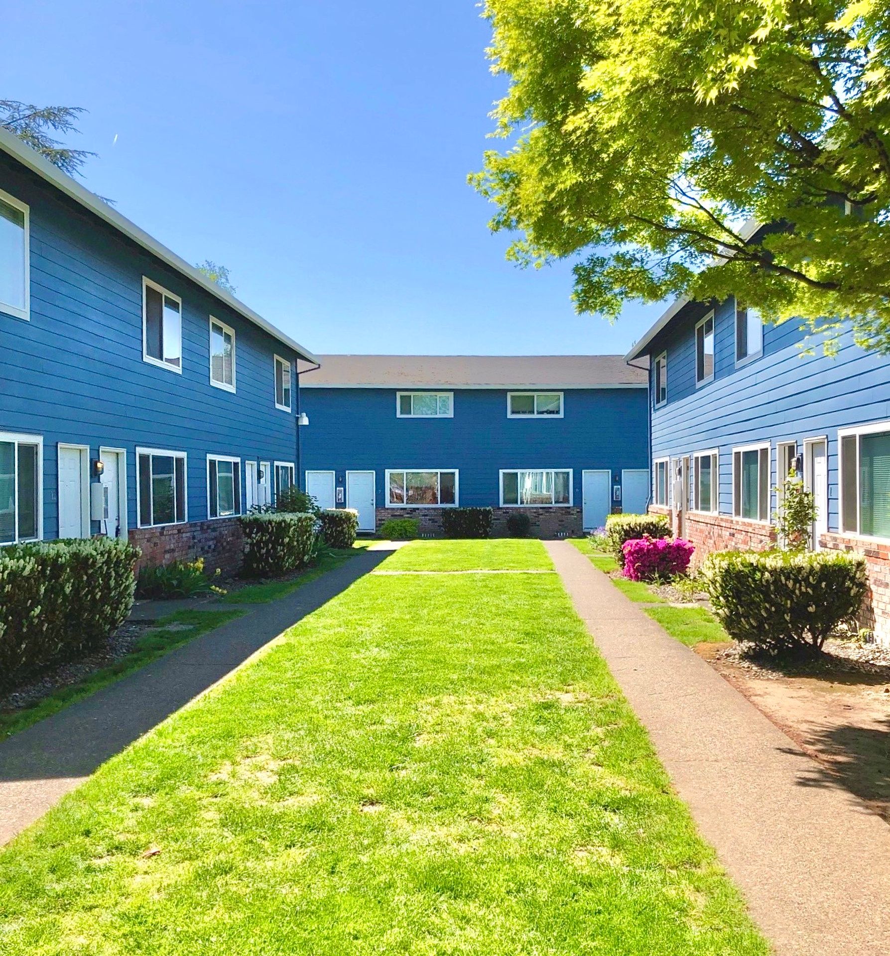 22900 NE Halsey St. - #03 - Fairview - Oregon - 2 bed, 1.5 bath rental property