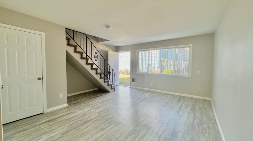 22900 NE Halsey St. - #03 - Fairview - Oregon - 2 bed, 1.5 bath rental property