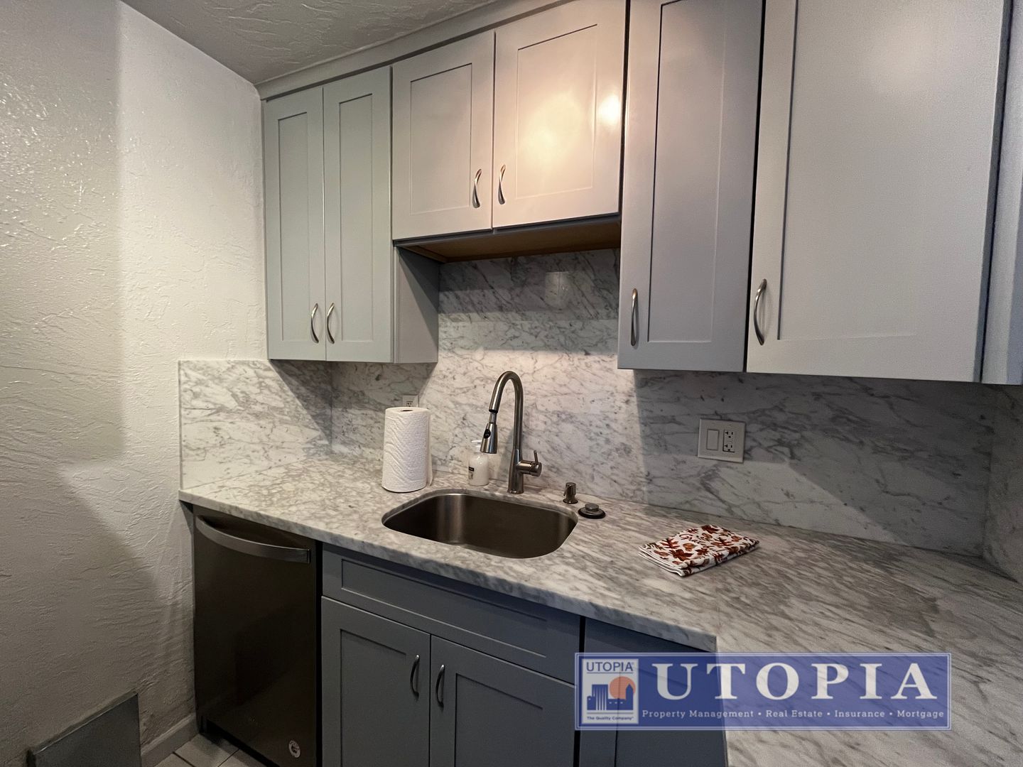 2314 Felt St. Unit A  - Santa Cruz - California - 2 bed, 1 bath rental property