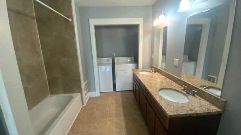 2325 S Ash St - Tacoma - Washington - 3 bed, 1 bath rental property