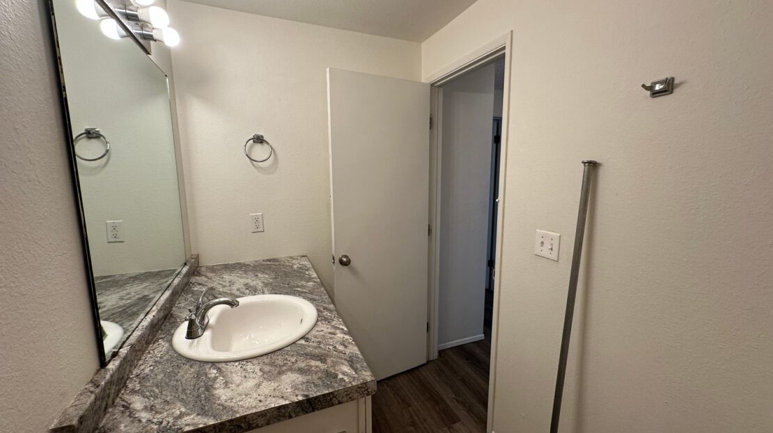 2328 Queen St. - 7 - Bellingham - Washington - 1 bed, 1 bath rental property