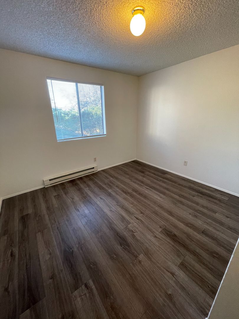 2328 Queen St. - Bellingham - Washington - 2 bed, 1 bath rental property