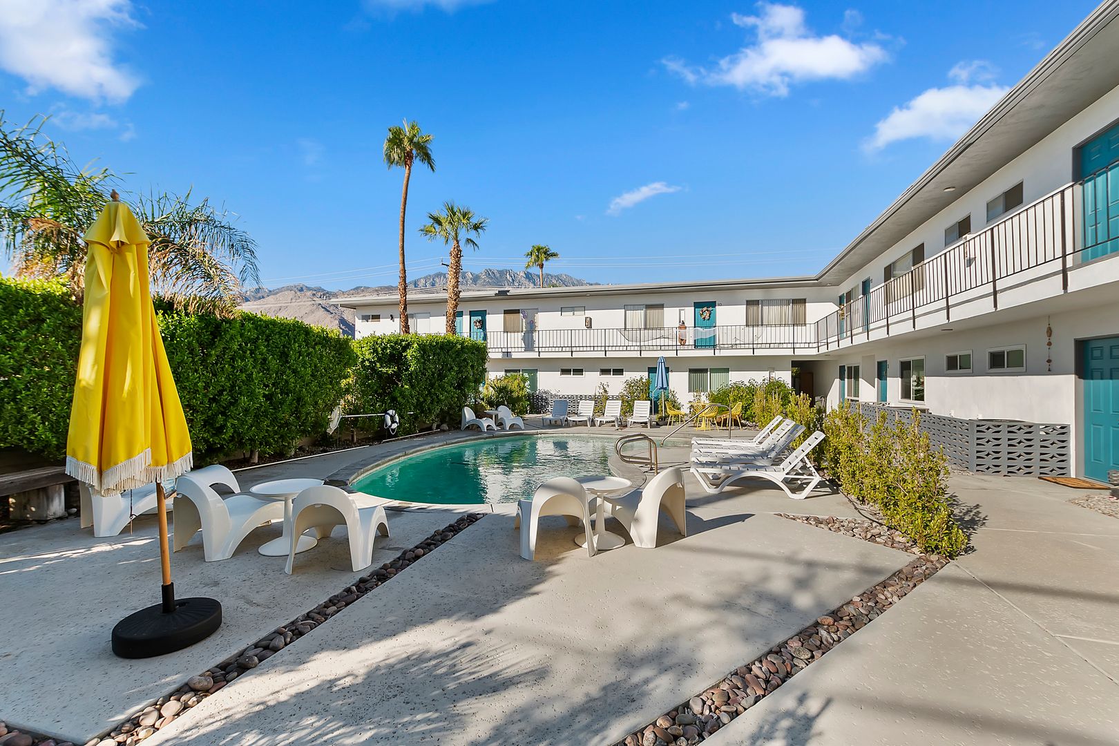 2388 N Sunrise Way - 12 - Palm Springs - California - 2 bed, 1 bath rental property