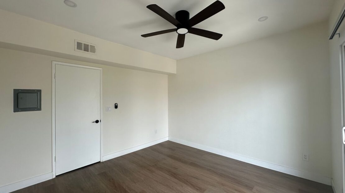 2388 N Sunrise Way - 12 - Palm Springs - California - 2 bed, 1 bath rental property