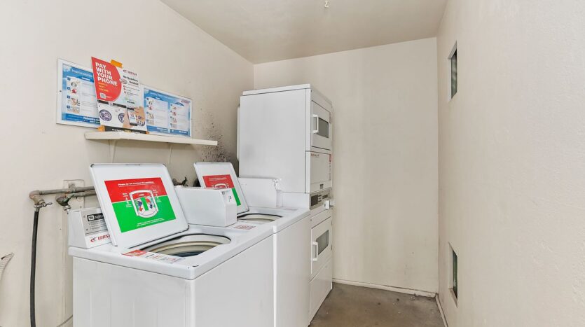 2388 N Sunrise Way - 12 - Palm Springs - California - 2 bed, 1 bath rental property