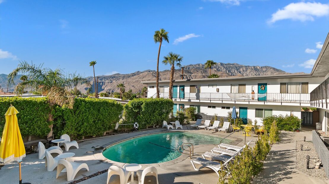 2388 N Sunrise Way - 12 - Palm Springs - California - 2 bed, 1 bath rental property