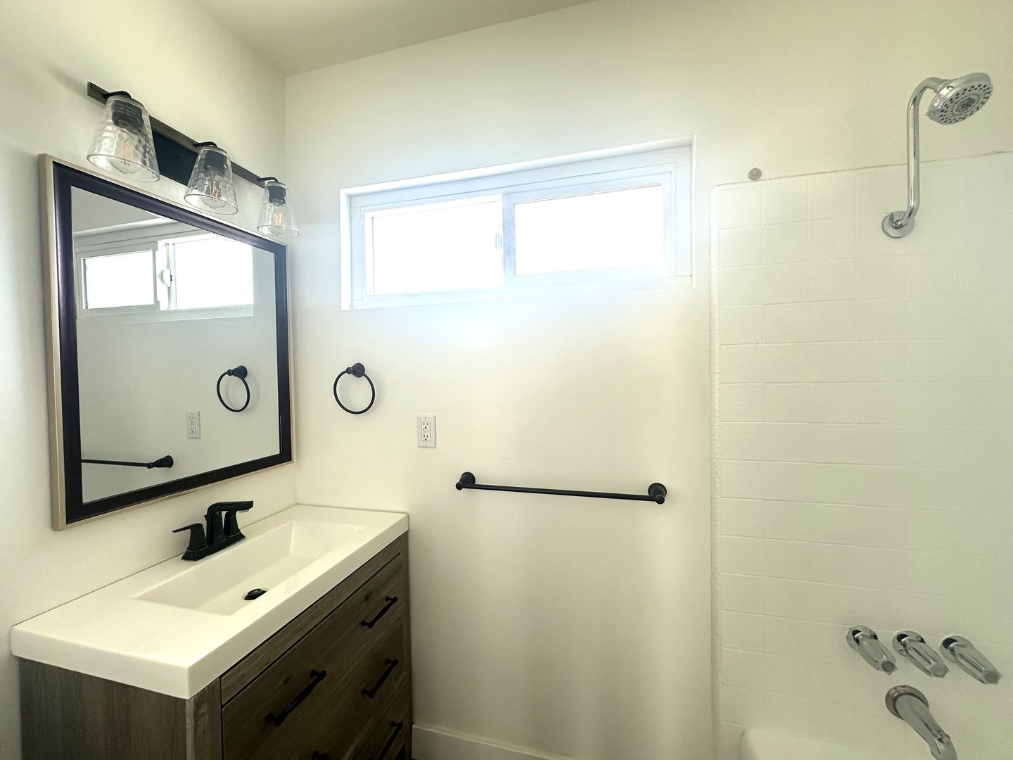 2388 N Sunrise Way - 12 - Palm Springs - California - 2 bed, 1 bath rental property