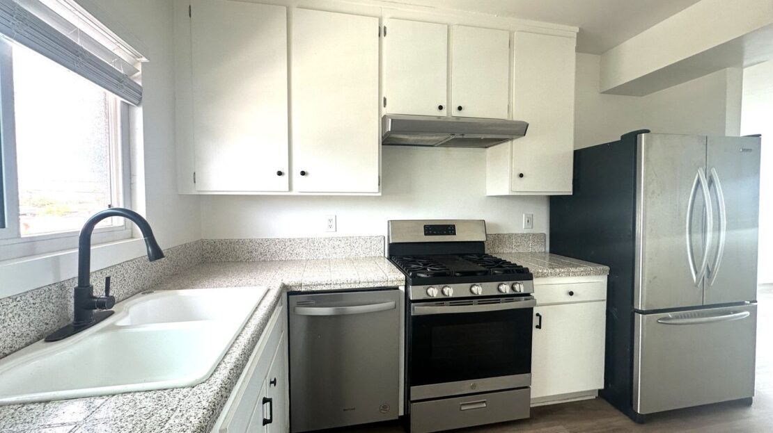 2388 N Sunrise Way - 12 - Palm Springs - California - 2 bed, 1 bath rental property