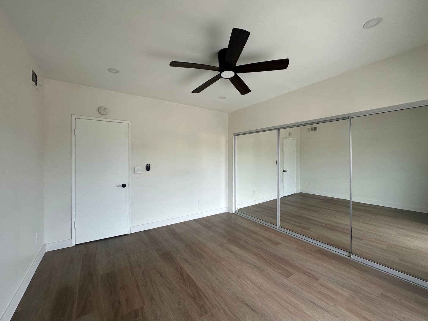 2388 N Sunrise Way - 12 - Palm Springs - California - 2 bed, 1 bath rental property