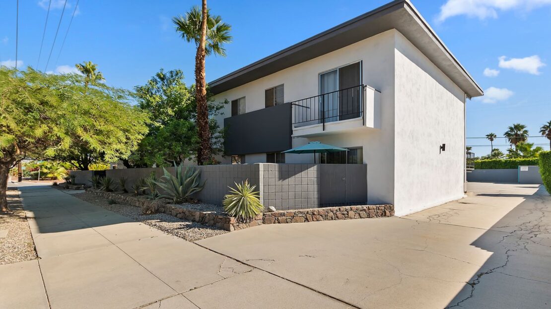 2388 N Sunrise Way - 12 - Palm Springs - California - 2 bed, 1 bath rental property