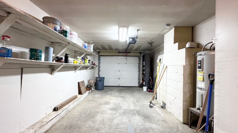 2410 NE 162nd Ave - Portland - Oregon - 2 bed, 1 bath rental property