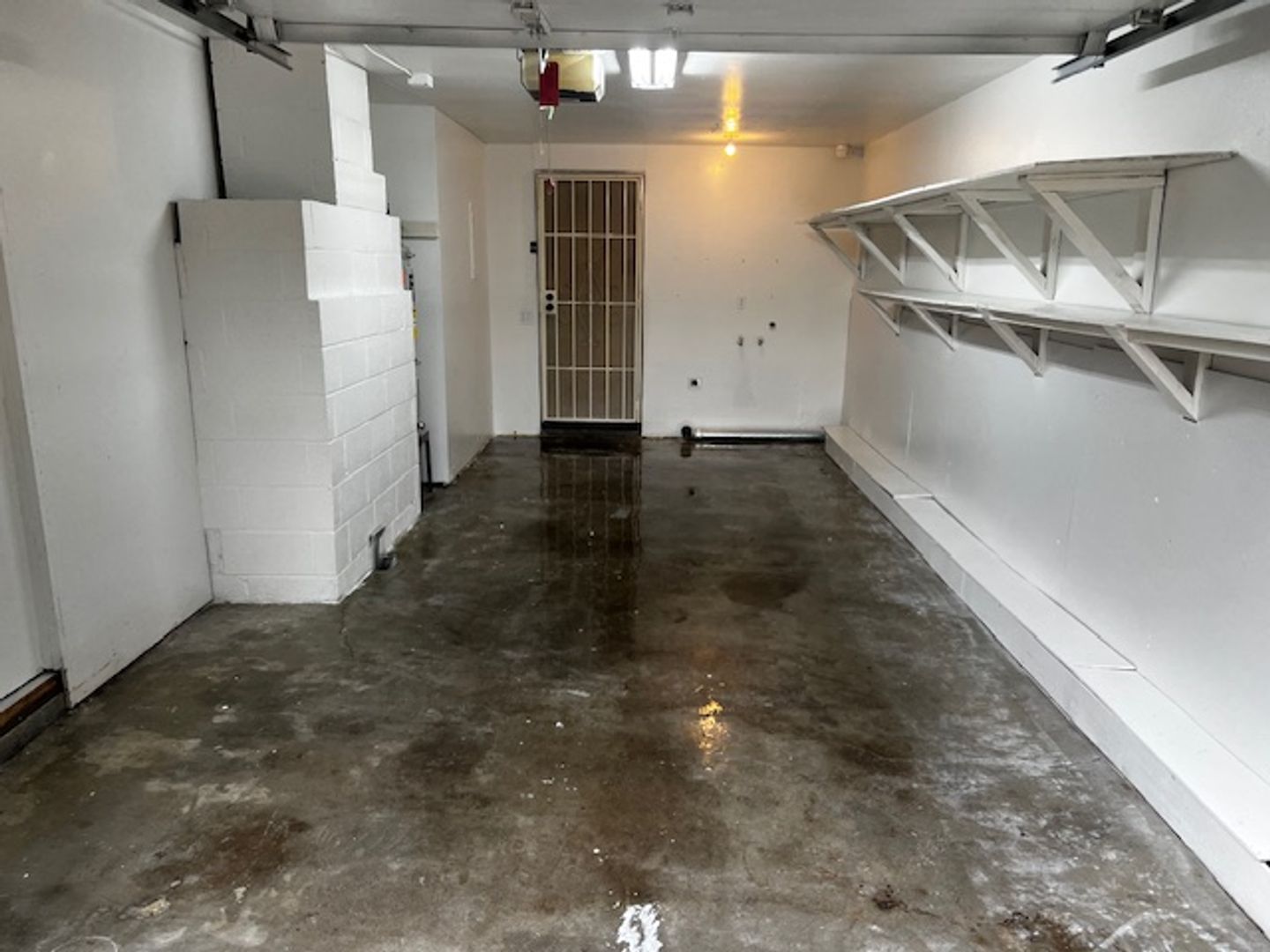 2410 NE 162nd Ave - Portland - Oregon - 2 bed, 1 bath rental property