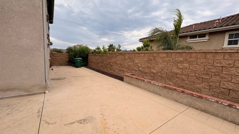 2413 Simon Cir - Corona - California - 5 bed, 4 bath rental property