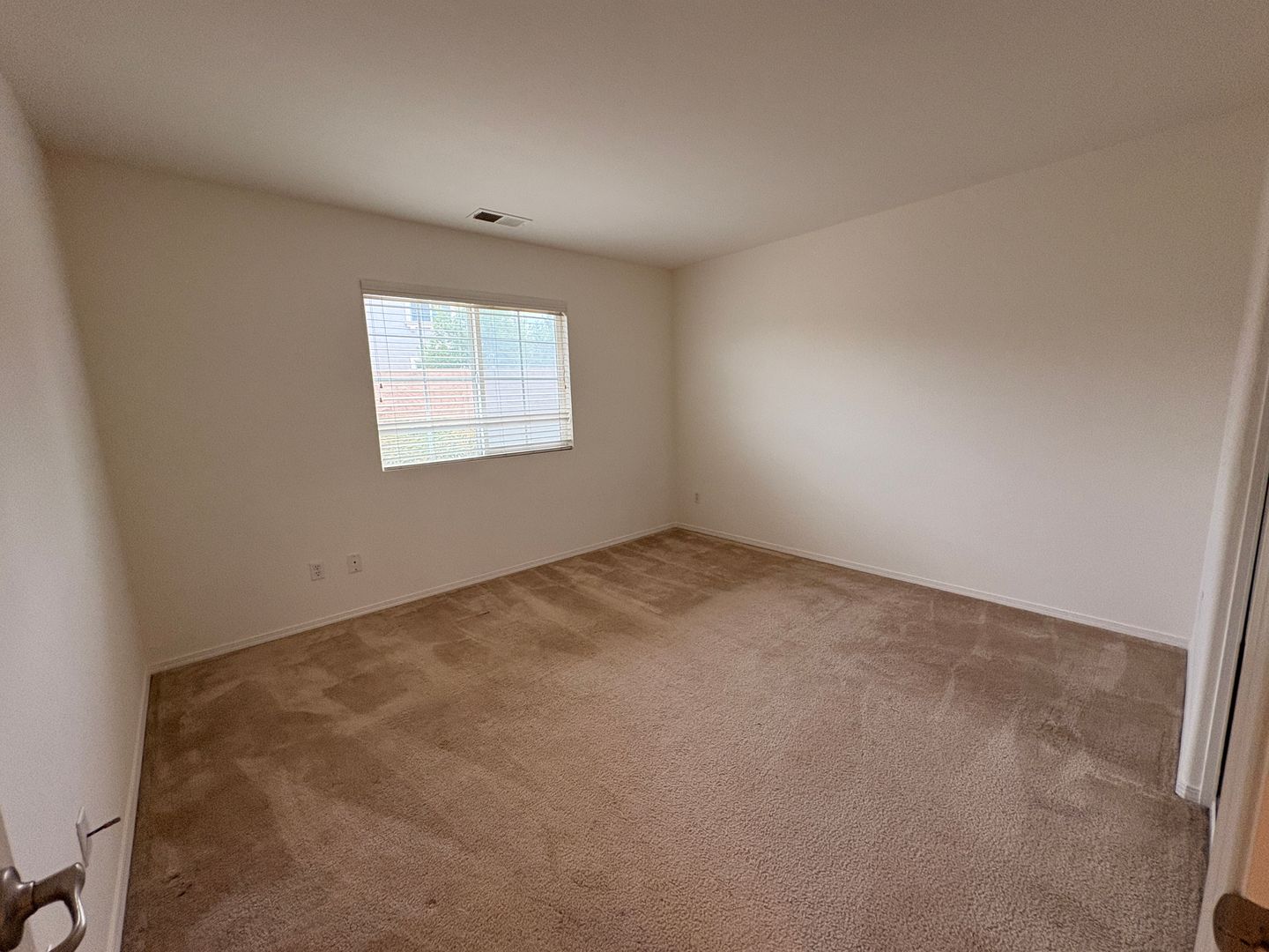 2413 Simon Cir - Corona - California - 5 bed, 4 bath rental property