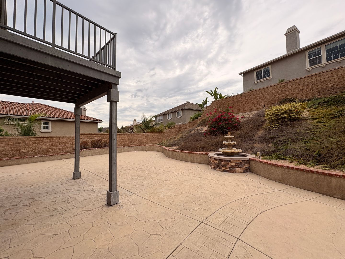 2413 Simon Cir - Corona - California - 5 bed, 4 bath rental property