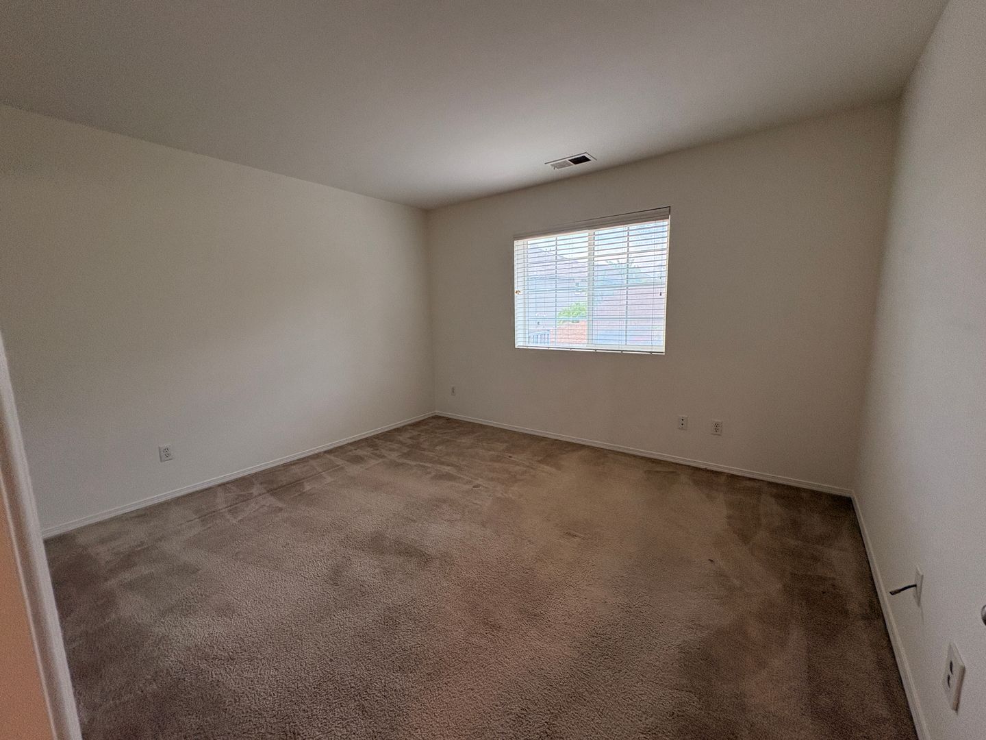 2413 Simon Cir - Corona - California - 5 bed, 4 bath rental property