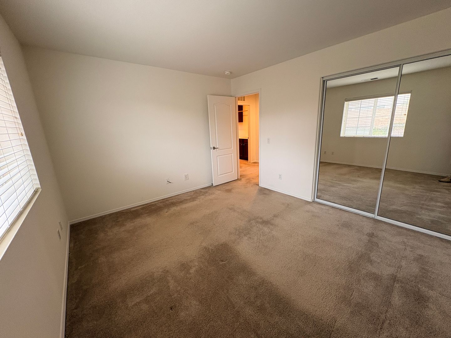 2413 Simon Cir - Corona - California - 5 bed, 4 bath rental property