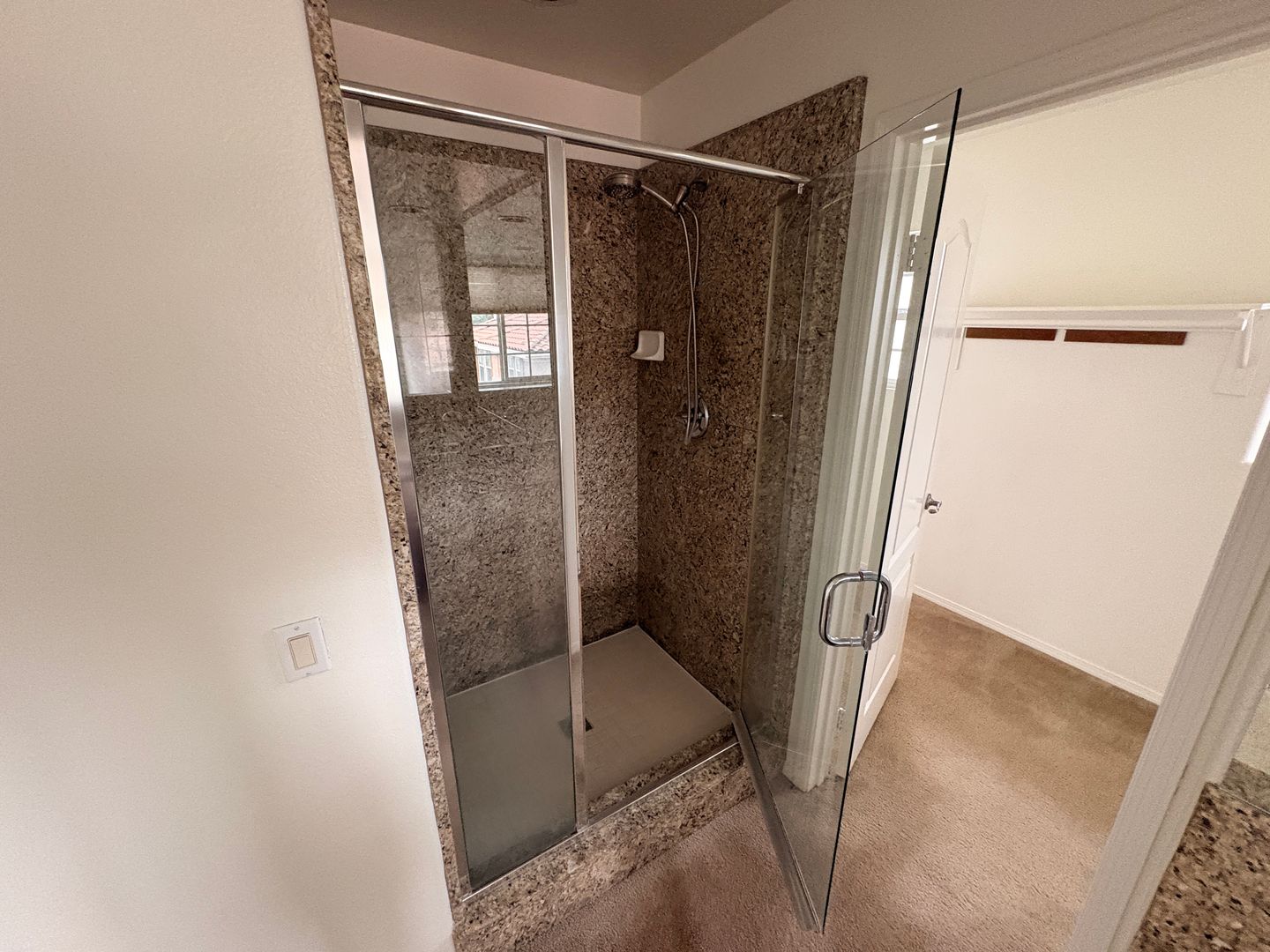 2413 Simon Cir - Corona - California - 5 bed, 4 bath rental property