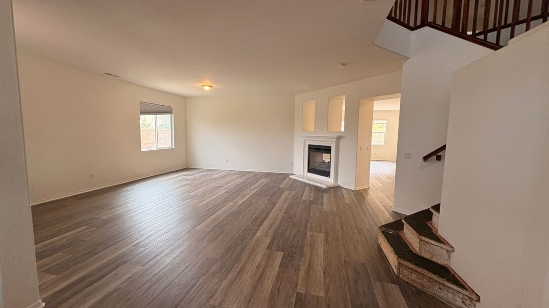 2413 Simon Cir - Corona - California - 5 bed, 4 bath rental property