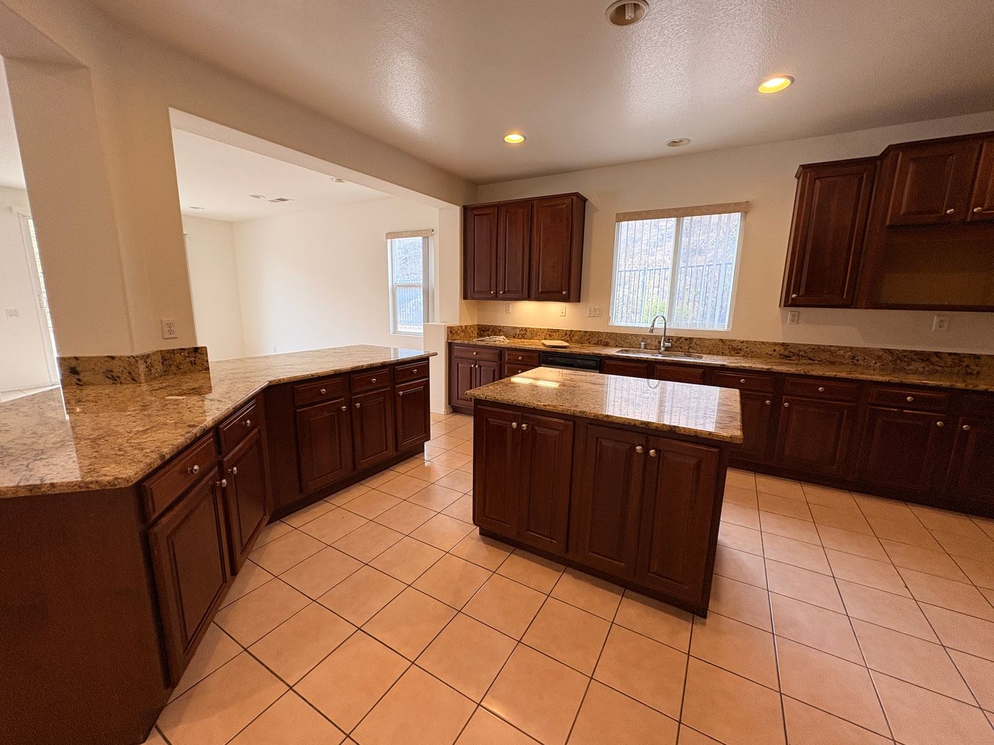 2413 Simon Cir - Corona - California - 5 bed, 4 bath rental property