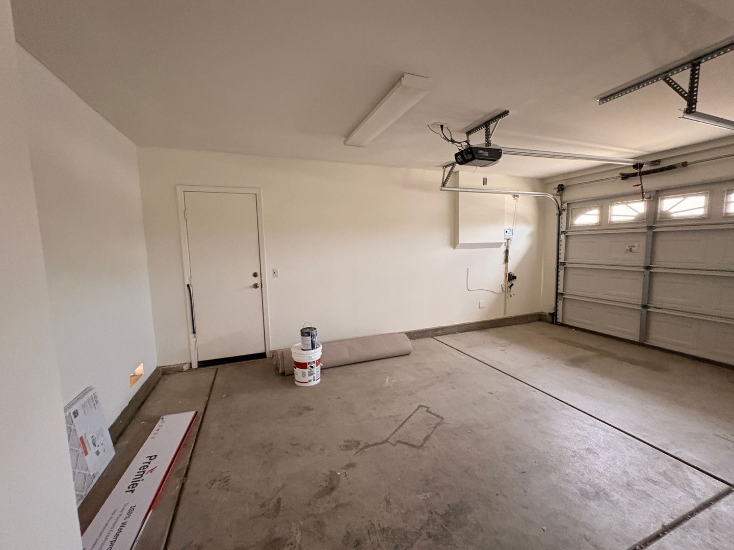 2413 Simon Cir - Corona - California - 5 bed, 4 bath rental property