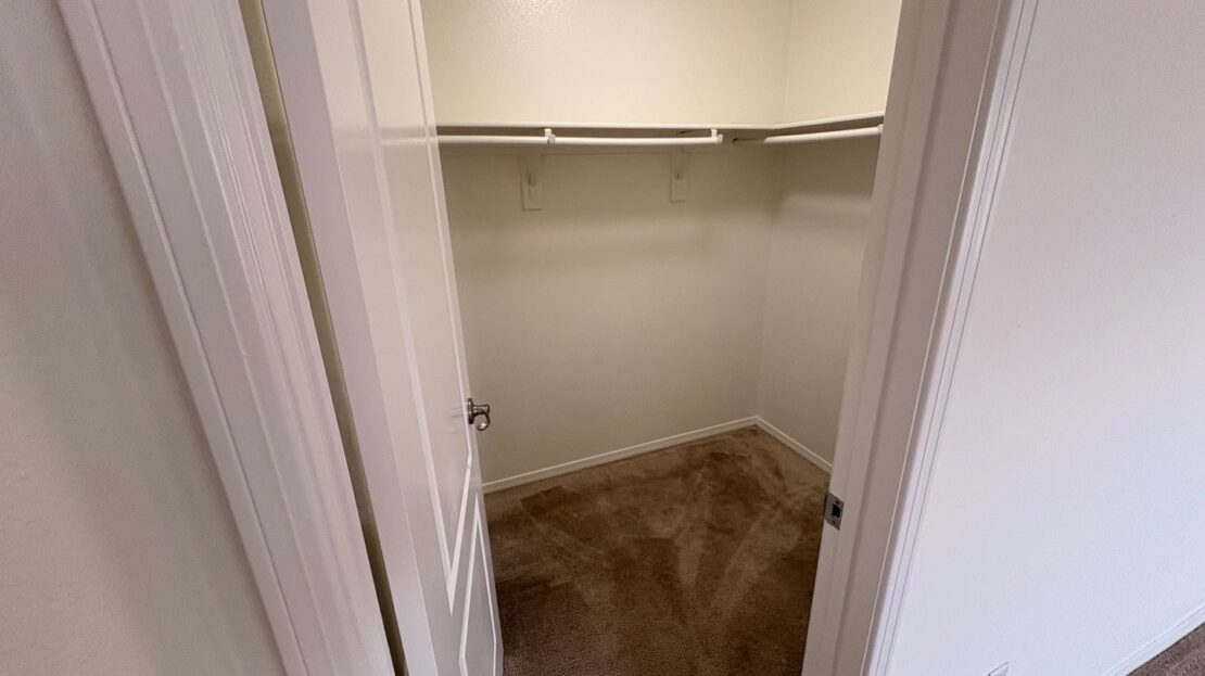 2413 Simon Cir - Corona - California - 5 bed, 4 bath rental property