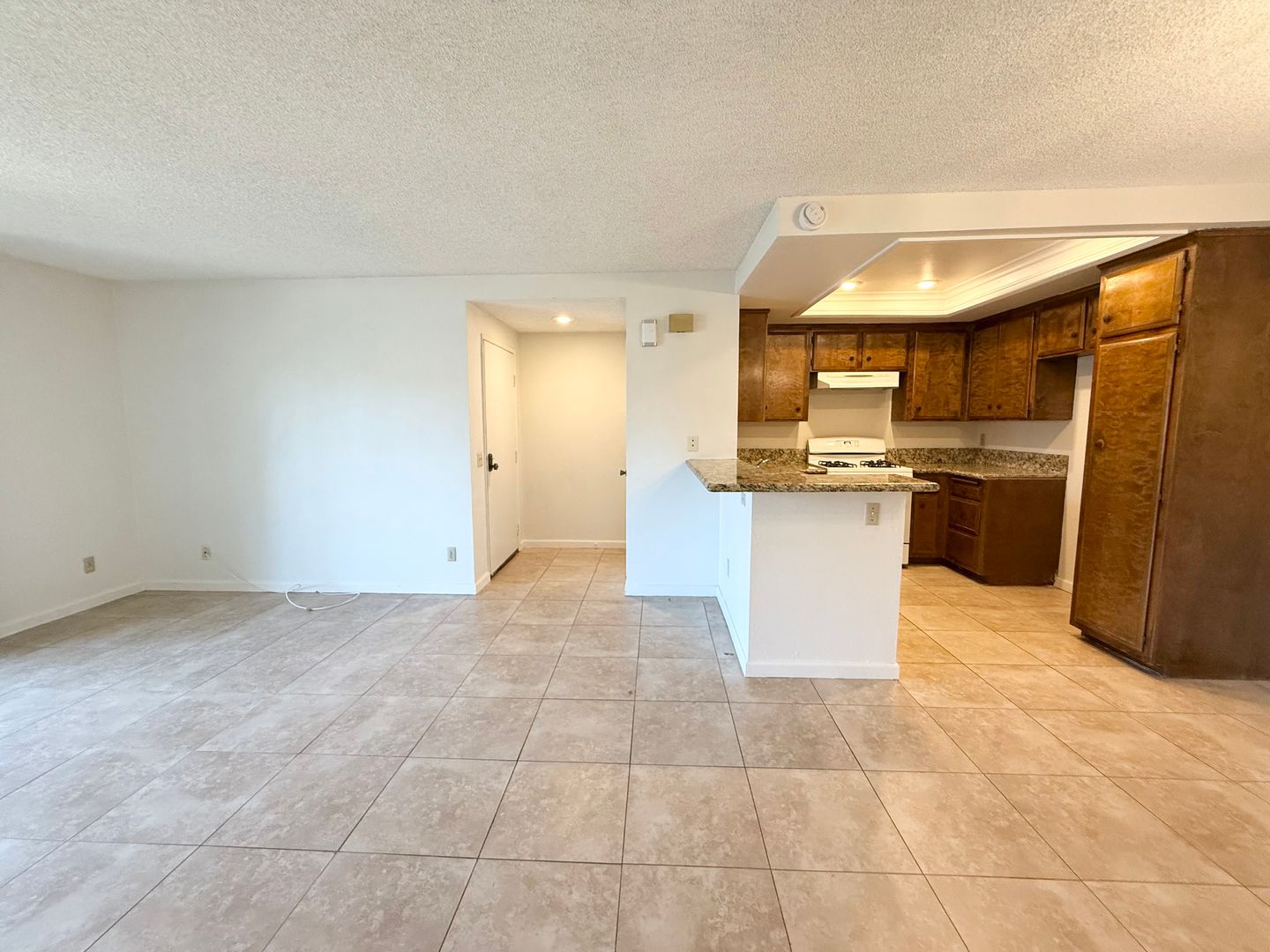 24283 El Pilar #28 - Laguna Niguel - California - 1 bed, 1 bath rental property