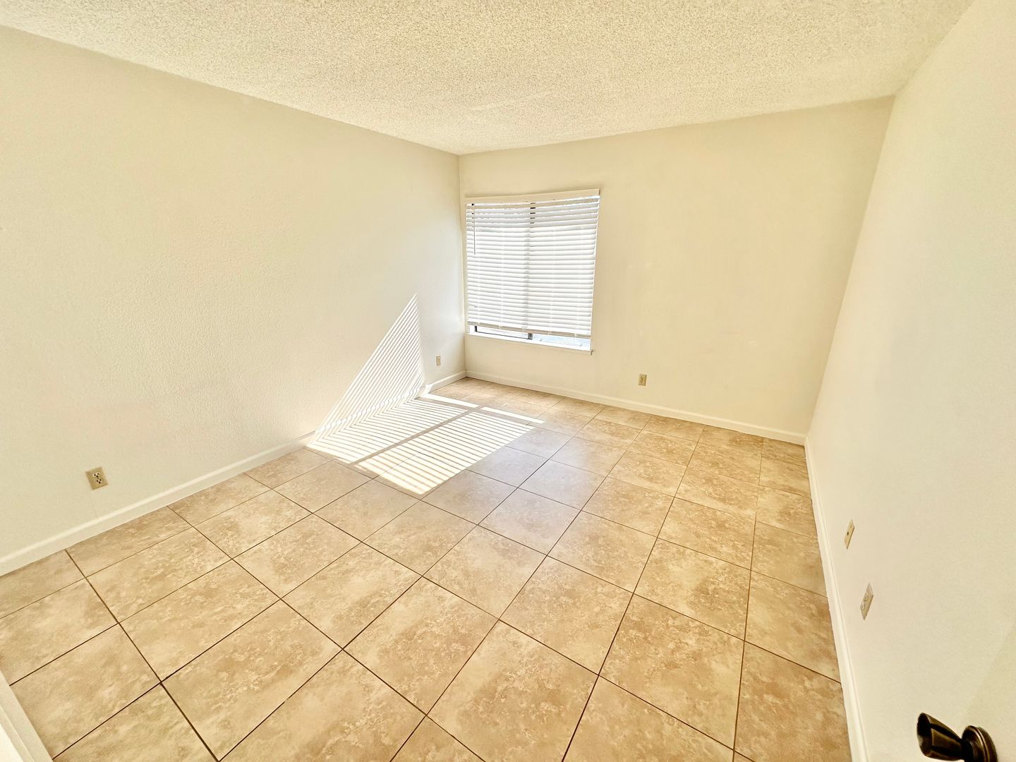 24283 El Pilar #28 - Laguna Niguel - California - 1 bed, 1 bath rental property