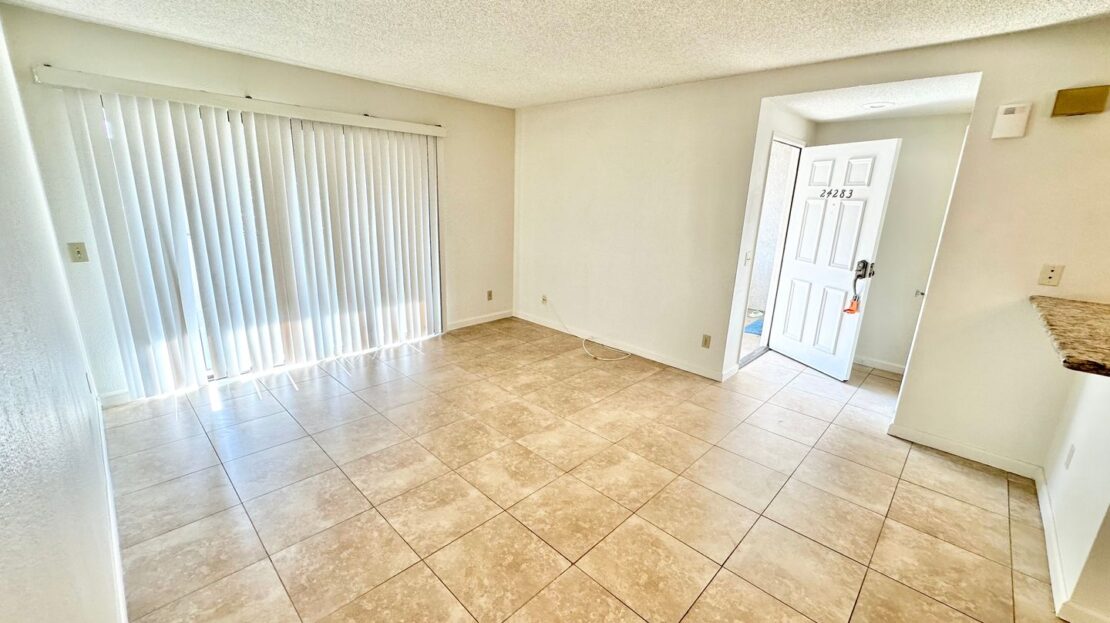 24283 El Pilar #28 - Laguna Niguel - California - 1 bed, 1 bath rental property