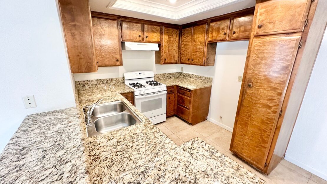 24283 El Pilar #28 - Laguna Niguel - California - 1 bed, 1 bath rental property