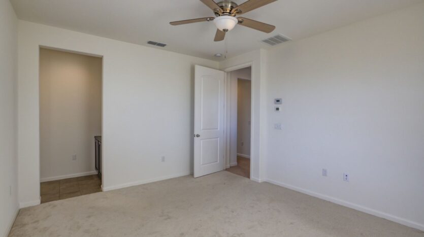 2432 Middlebury Dr - Lathrop - California - 5 bed, 4.5 bath rental property