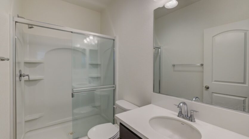 2432 Middlebury Dr - Lathrop - California - 5 bed, 4.5 bath rental property