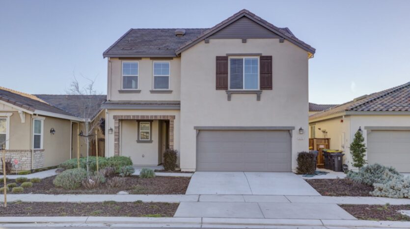 2432 Middlebury Dr - Lathrop - California - 5 bed, 4.5 bath rental property