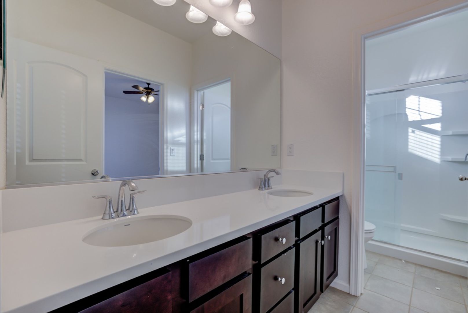 2432 Middlebury Dr - Lathrop - California - 5 bed, 4.5 bath rental property