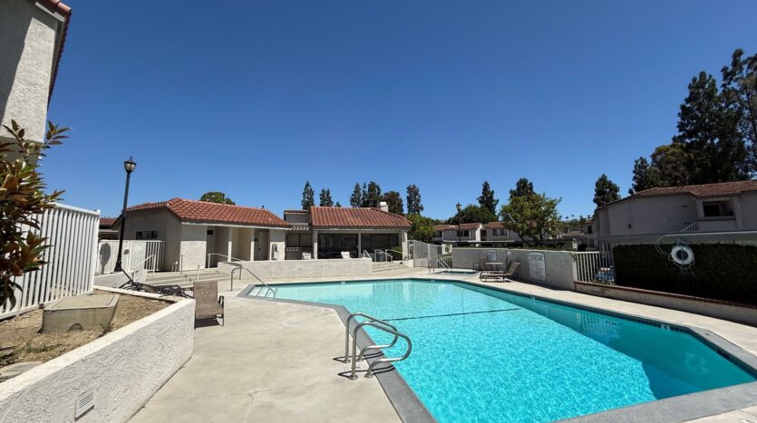 24357 El Pilar #131 - Laguna Niguel - California - 1 bed, 1 bath rental property