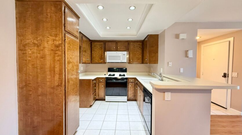 24357 El Pilar #131 - Laguna Niguel - California - 1 bed, 1 bath rental property